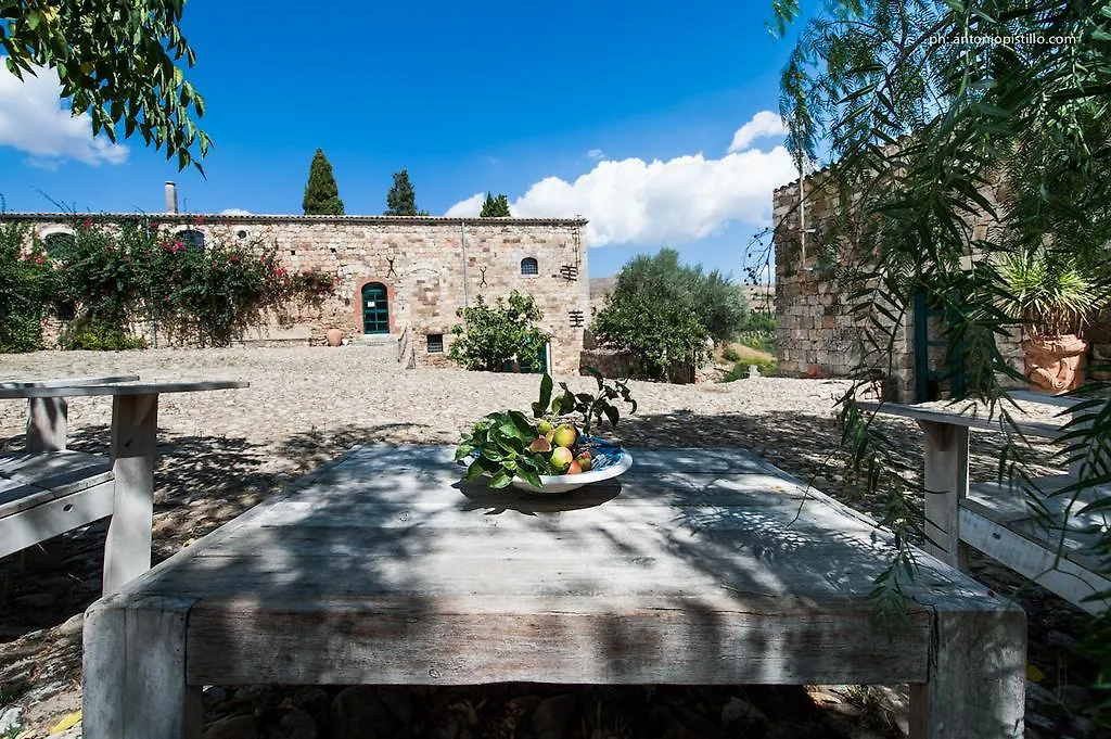 בית חווה הוילה פטראליה סופראנה Masseria San Giovanni Sgadari